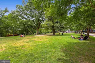 2010 Kalorama Rd NW, Washington, DC 20009 - Photo 19