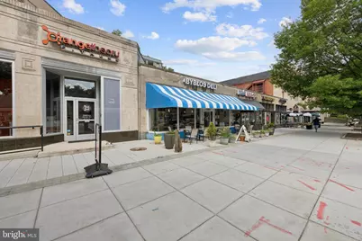 2710 Macomb Street NW #207, Washington, DC 20008 - Photo 27