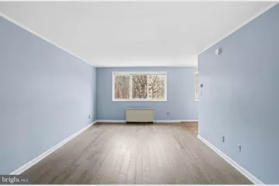 2710 Macomb Street NW #207, Washington, DC 20008 - Photo 11