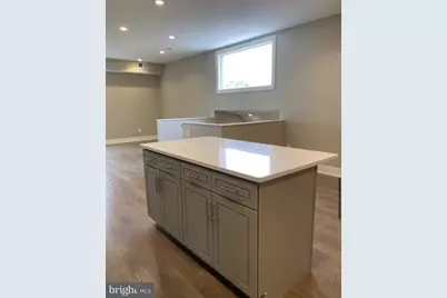 1701 Trinidad Avenue NE #5, Washington, DC 20002 - Photo 5
