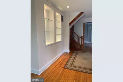 15 Seaton Place NW #1, Washington, DC 20001 - Photo 3