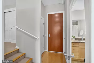 811 4th Street NW #807, Washington, DC 20001 - Photo 17