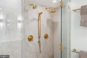 2510 Virginia Ave NW, Washington, DC 20037 - Photo 11