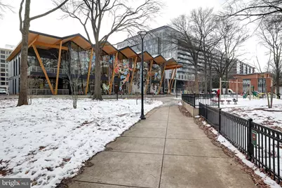 205 G Street SW #145, Washington, DC 20024 - Photo 39