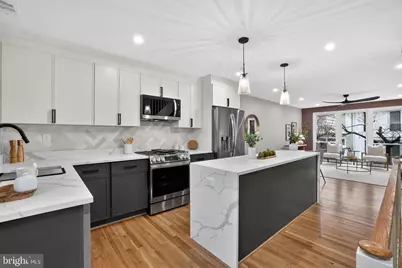 205 G Street SW #145, Washington, DC 20024 - Photo 21