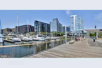 800 4th Street SW #S623, Washington, DC 20024 - Photo 45