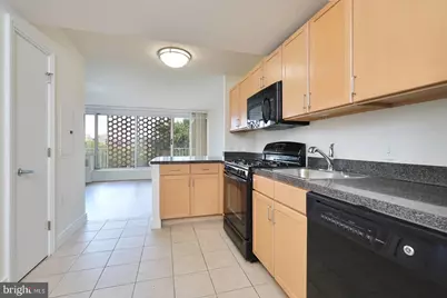 800 4th Street SW #S623, Washington, DC 20024 - Photo 15