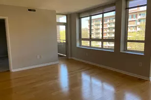 350 G St SW, Washington, DC 20024 - Photo 7