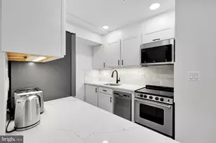 1821 19th St NW, Washington, DC 20009 - Photo 11