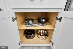 1821 19th St NW, Washington, DC 20009 - Photo 13