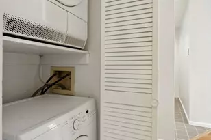 2145 California St NW, Washington, DC 20008 - Photo 23