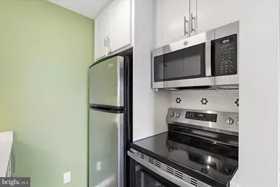3217 Wisconsin Avenue NW #6D, Washington, DC 20016 - Photo 11