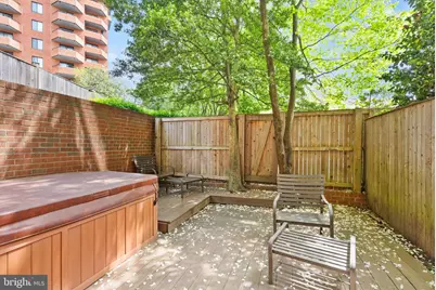 3267 Sutton Place NW #C, Washington, DC 20016 - Photo 9