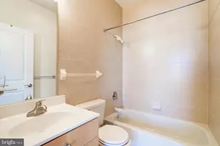 1350 Monroe St NW, Washington, DC 20010 - Photo 17