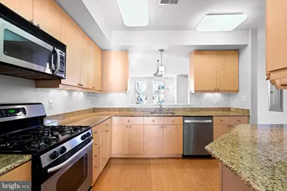 1350 Monroe Street NW #B, Washington, DC 20010 - Photo 5