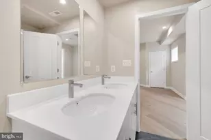 854 Xenia St SE, Washington, DC 20032 - Photo 25