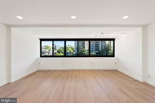 2510 Virginia Ave NW, Washington, DC 20037 - Photo 11