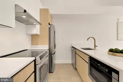 3923 14th Street NW #2, Washington, DC 20011 - Photo 9