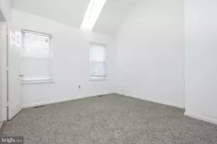 1911 17th St SE, Washington, DC 20020 - Photo 25