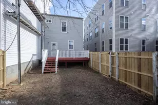 1911 17th St SE, Washington, DC 20020 - Photo 37