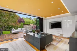 2815 39th St NW, Washington, DC 20007 - Photo 11