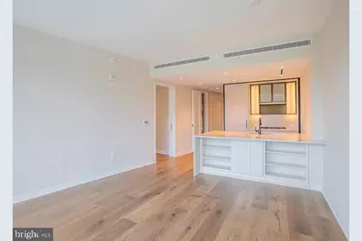 601 Wharf Street SW #204, Washington, DC 20024 - Photo 9