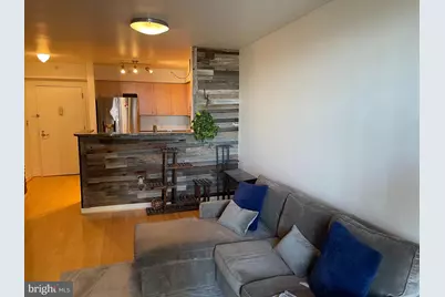 1000 New Jersey Avenue SE #904, Washington, DC 20003 - Photo 5