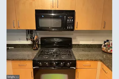 1000 New Jersey Avenue SE #904, Washington, DC 20003 - Photo 23