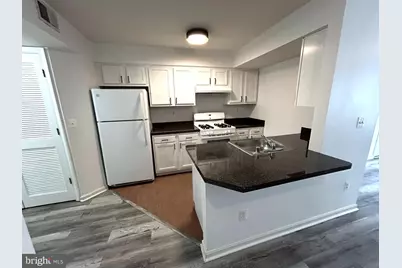 1700 W Street SE #5, Washington, DC 20020 - Photo 3