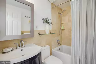 1616 Q St NW, Washington, DC 20009 - Photo 21