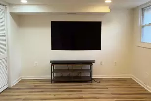 1117 7th St NE, Washington, DC 20002 - Photo 5