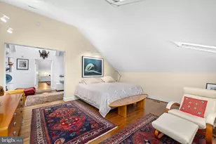 1537 30th St NW, Washington, DC 20007 - Photo 11