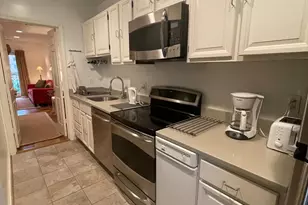 3221 Sutton Pl NW, Washington, DC 20016 - Photo 9