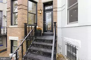 1319 East Capitol St SE, Washington, DC 20003 - Photo 3