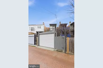 1319 East Capitol Street SE, Washington, DC 20003 - Photo 55