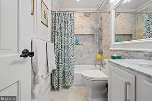 750 9th St SE, Washington, DC 20003 - Photo 29