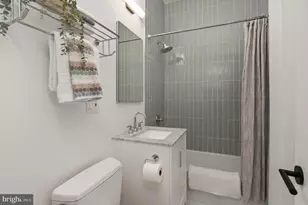 1613 Harvard St NW, Washington, DC 20009 - Photo 21