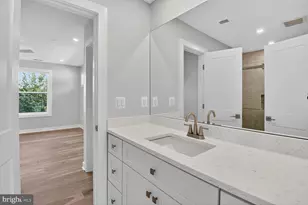 5310 Cathedral Ave NW, Washington, DC 20016 - Photo 43