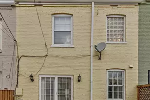 123 E St SE, Washington, DC 20003 - Photo 39