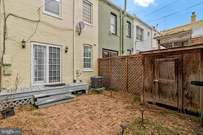 123 E Street SE, Washington, DC 20003 - Photo 37