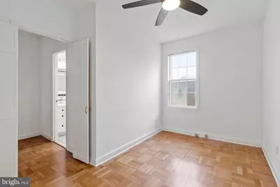 123 E Street SE, Washington, DC 20003 - Photo 25