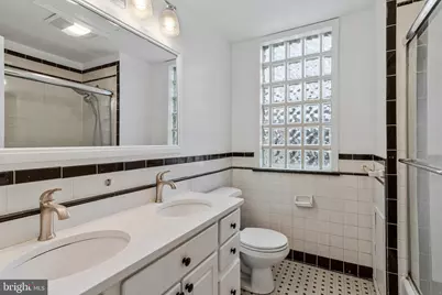 123 E Street SE, Washington, DC 20003 - Photo 21