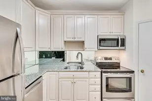 955 NW 26th Street NW, Washington, DC 20037 - Photo 63