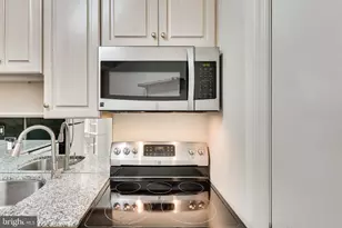 955 NW 26th Street NW, Washington, DC 20037 - Photo 77