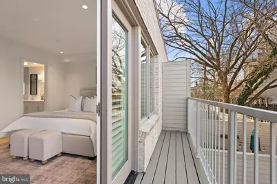 32 Kings Court SE, Washington, DC 20003 - Photo 17