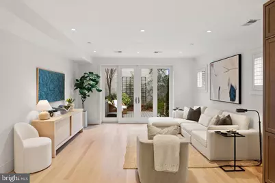 32 Kings Court SE, Washington, DC 20003 - Photo 7