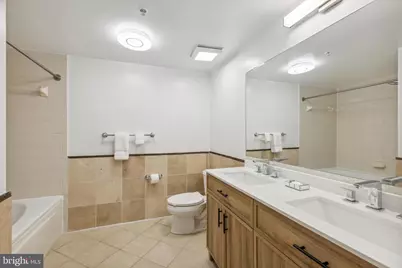 1117 10th Street NW #303, Washington, DC 20001 - Photo 9