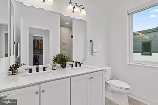 2609 Platt Ct NW, Washington, DC 20001 - Photo 17