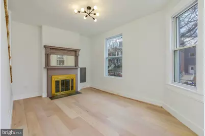 745 Kenyon Street NW, Washington, DC 20010 - Photo 5
