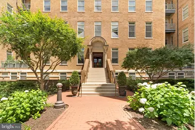 2425 L Street NW #211, Washington, DC 20037 - Photo 27